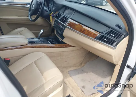 2013 BMW X5 xDrive35I/xDrive35I Premium/xDrive35I Sport Activity из США, поврежденный, VIN 5UXZV4C50D0E07685